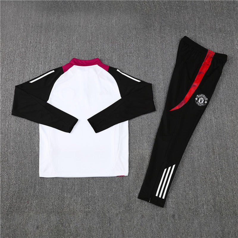 Man Utd tracksuit 25/26