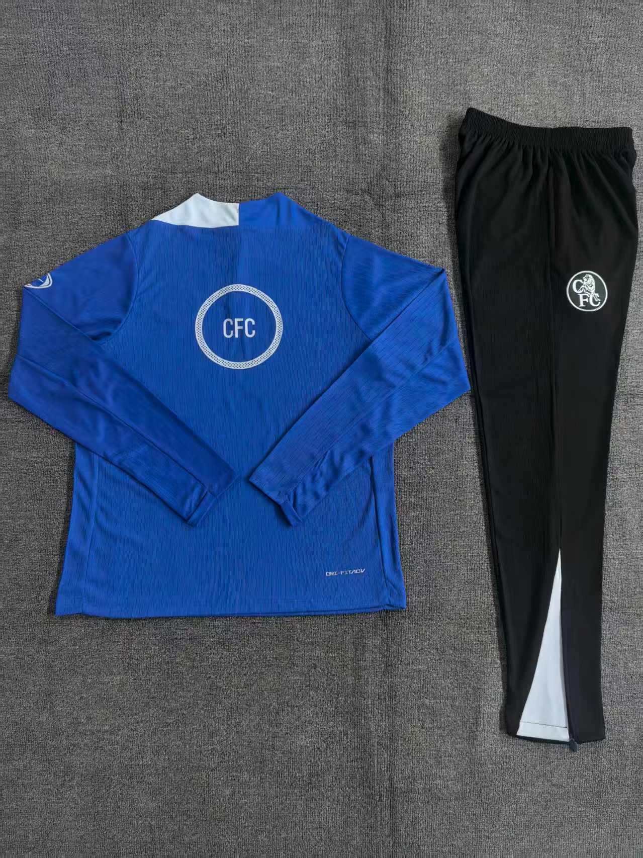 Chelsea Tracksuit 25/26 - Blue