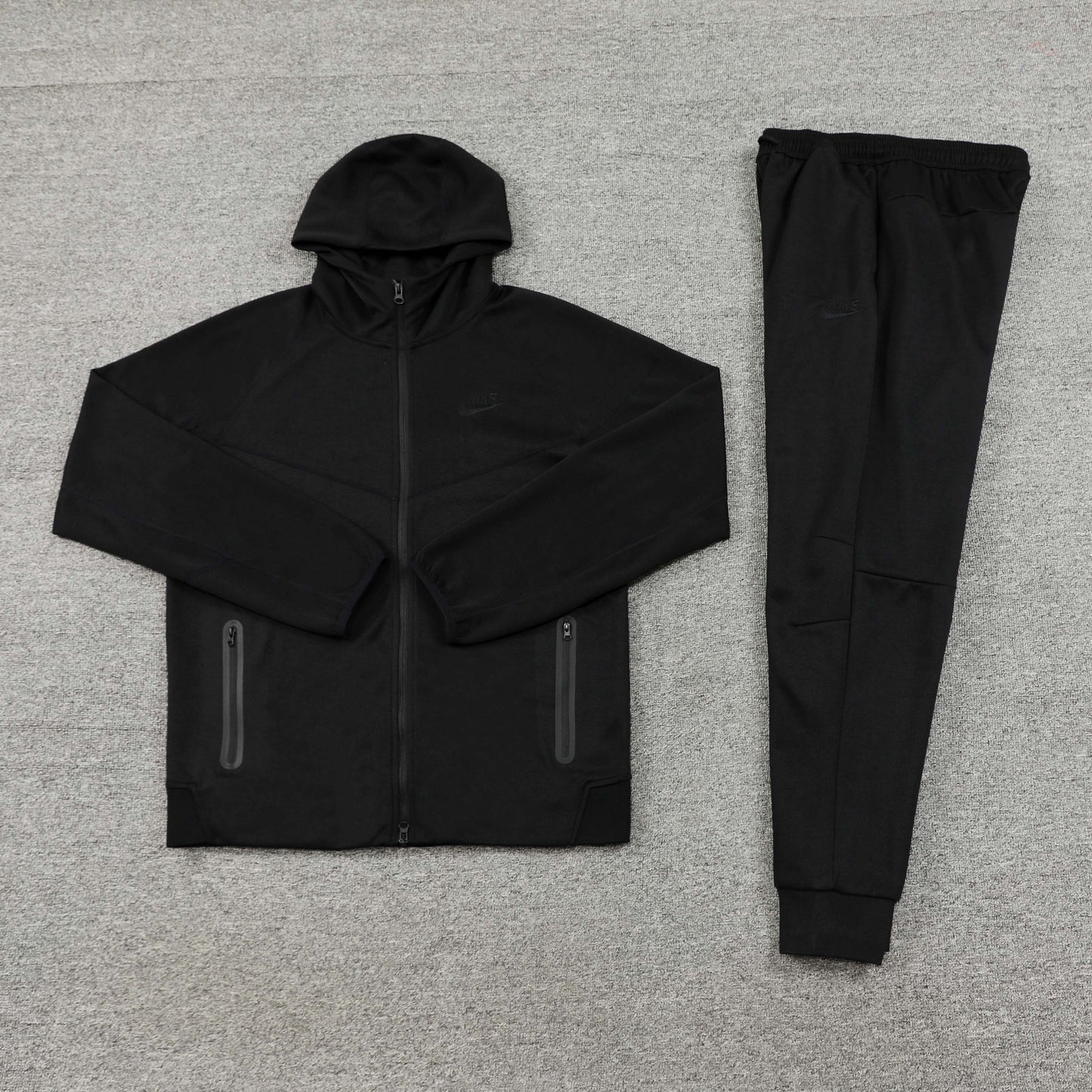 Tech Fleece - All Black