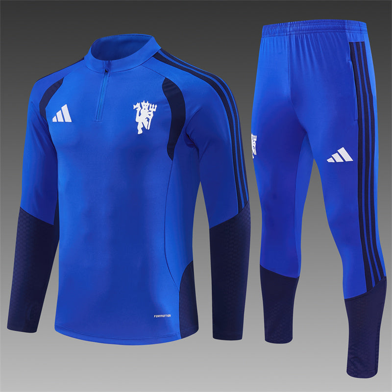 Chelsea tracksuit / training set 26/27