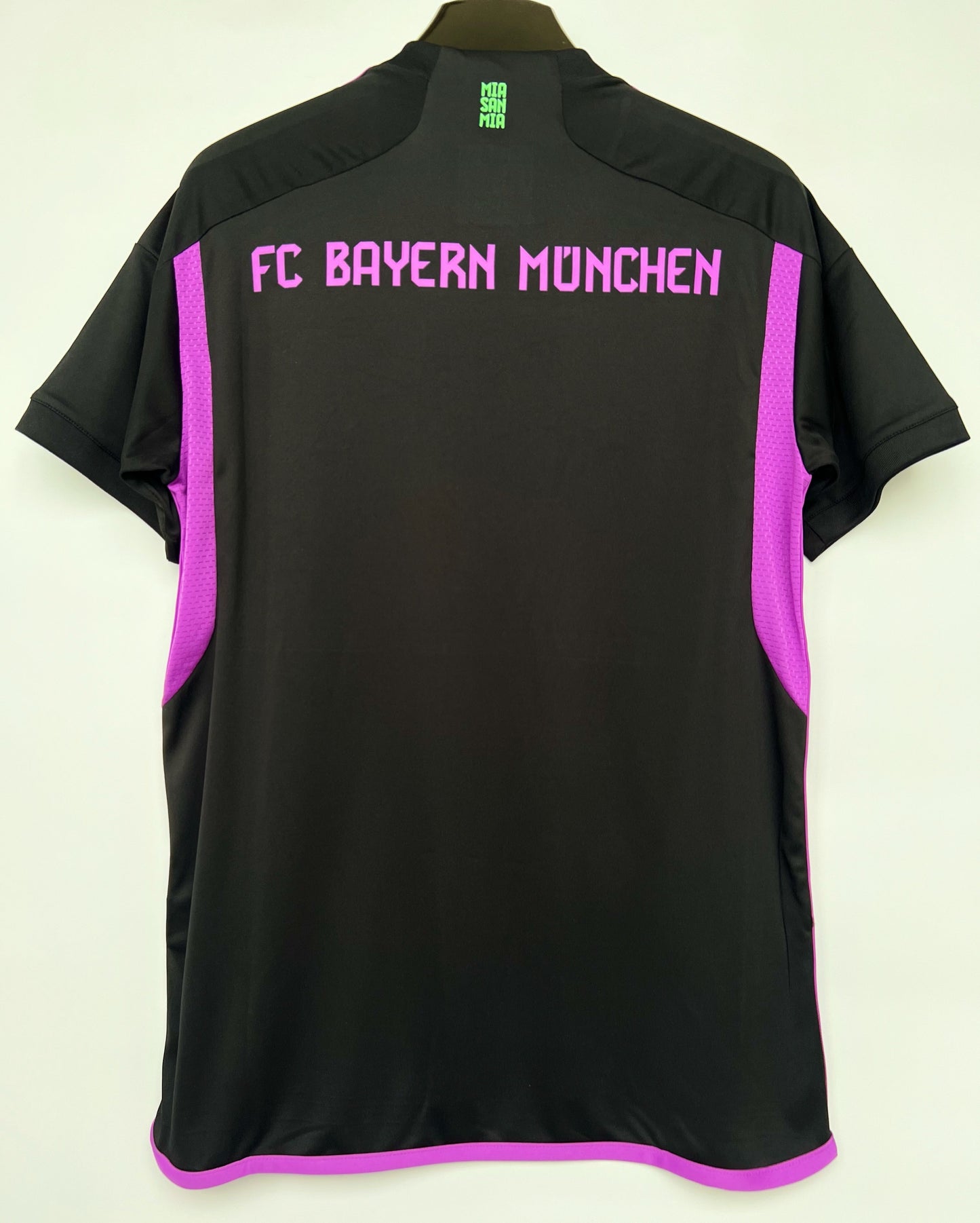 Bayern Munich Away 23/24