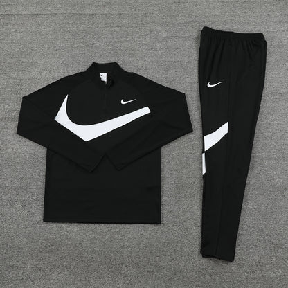 Nike Dri Fit - Black 2024