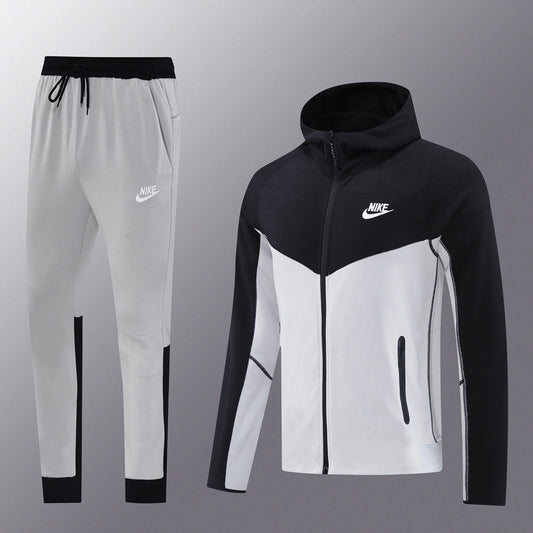 Nike Tech Fleece - Black & Grey