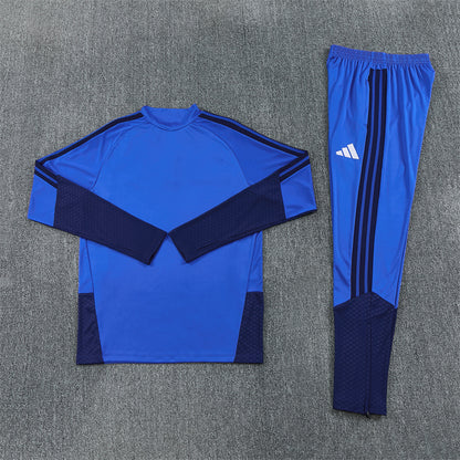 Chelsea tracksuit / training set 26/27