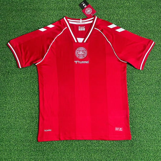 Denmark Home 26/27