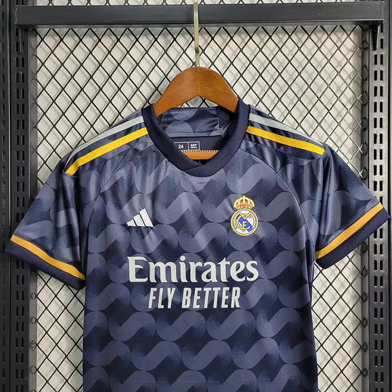 Real Madrid 23/24 Away (Kids)