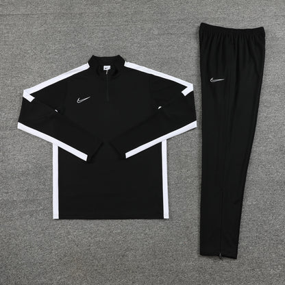 Nike Dri-Fit - Black